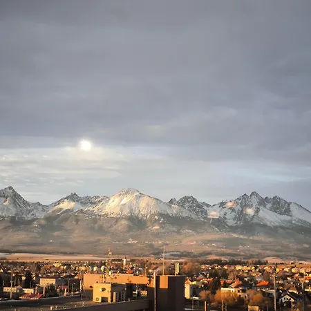 Oaza - High Tatras View, Free Privat Parking * Попрад